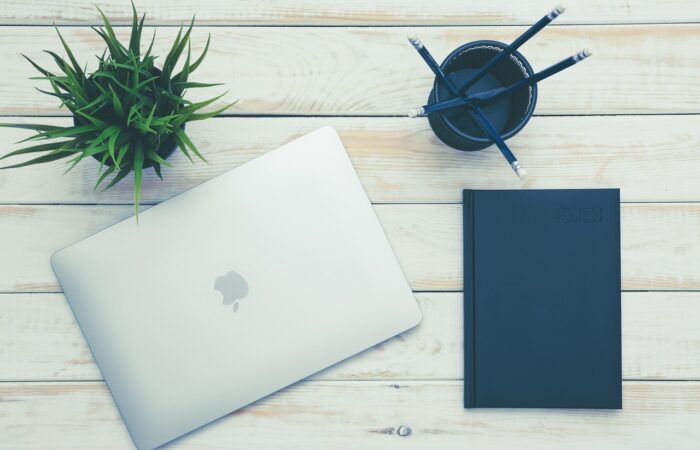 Transformation_high_tech_:_lire_un_CD_sur_PC_sans_lecteur_